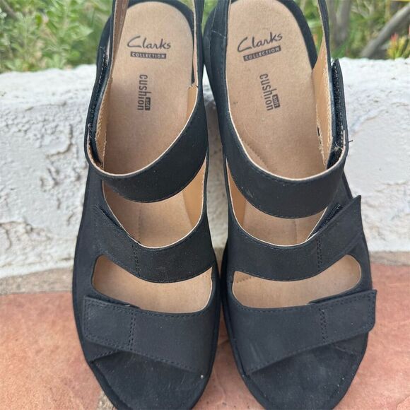 Clarks Shoes - Clarks Women's Wedge Sandals Black Size 9.5 Adjustable Strap Casual